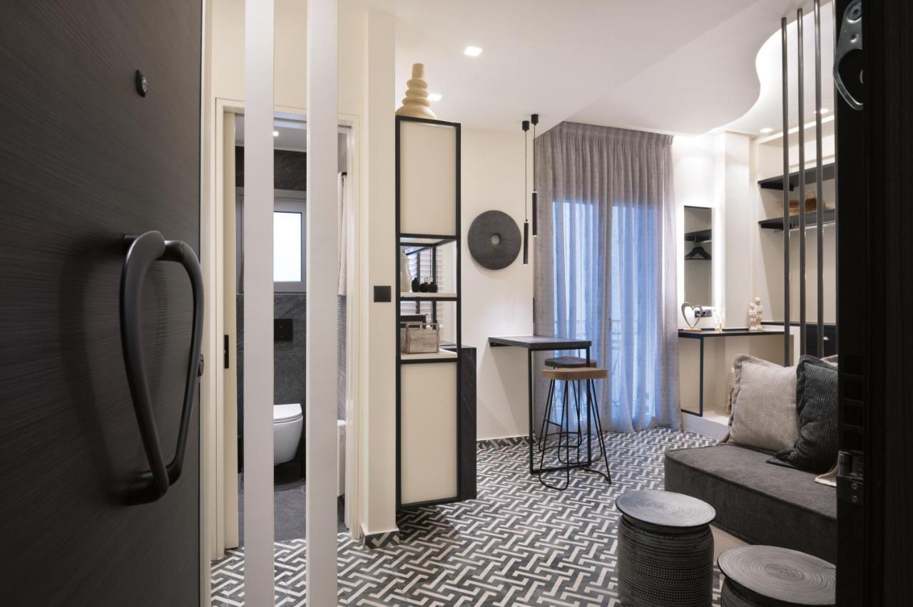 Adrianou At Heart Of Plaka Apartment Athens Luaran gambar