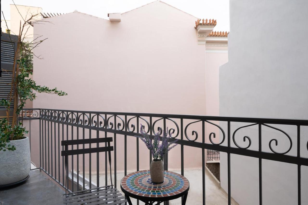 Adrianou At Heart Of Plaka Apartment Athens Luaran gambar