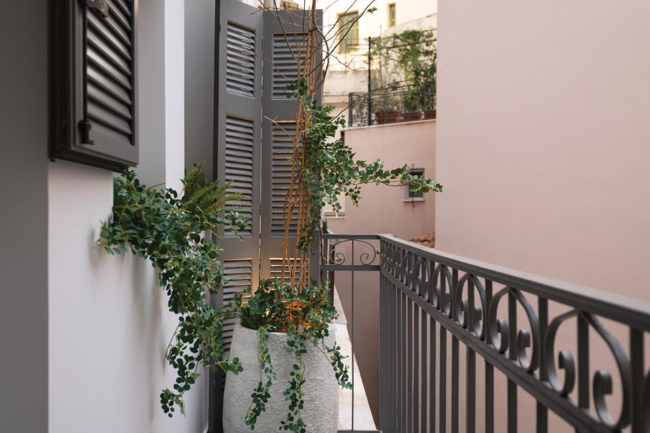 Adrianou At Heart Of Plaka Apartment Athens Luaran gambar